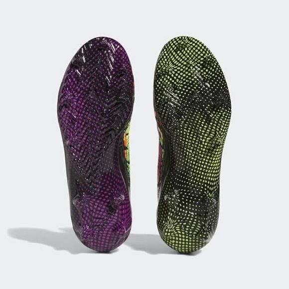 Athletic_Shoes